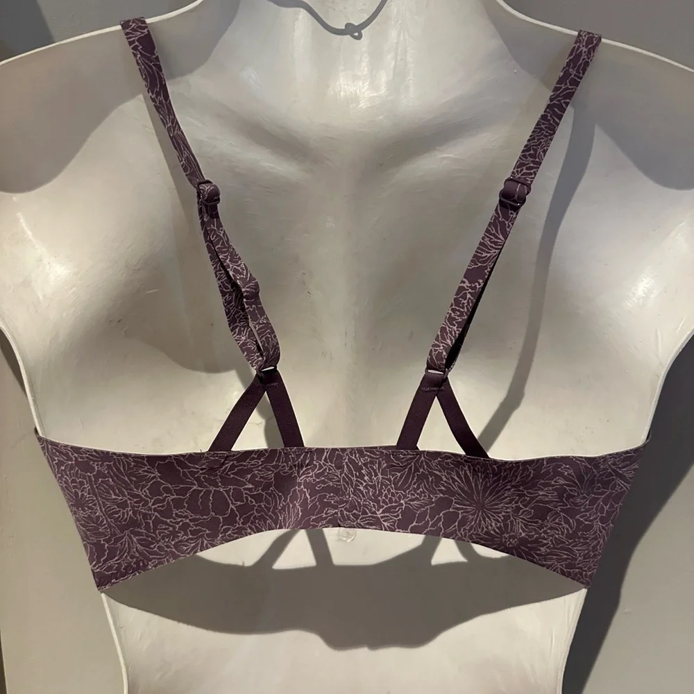 LuLuLemon Floral Lace Women's wireless Bra Purple